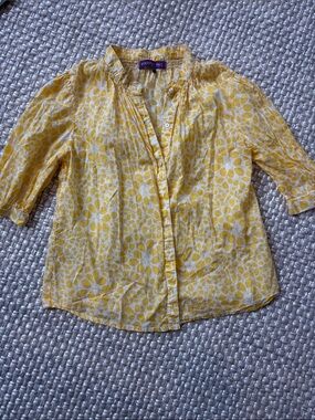 Rooster Yellow Floral Button-Front Blouse